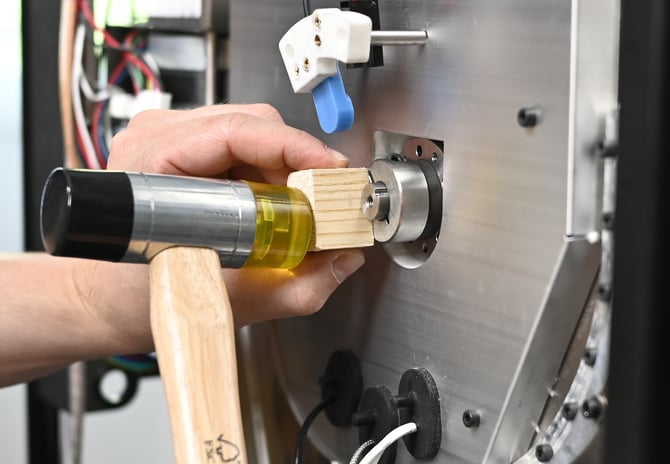 hammer bearing