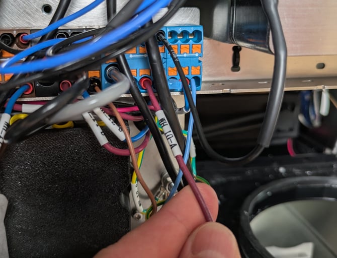 wire WH_10